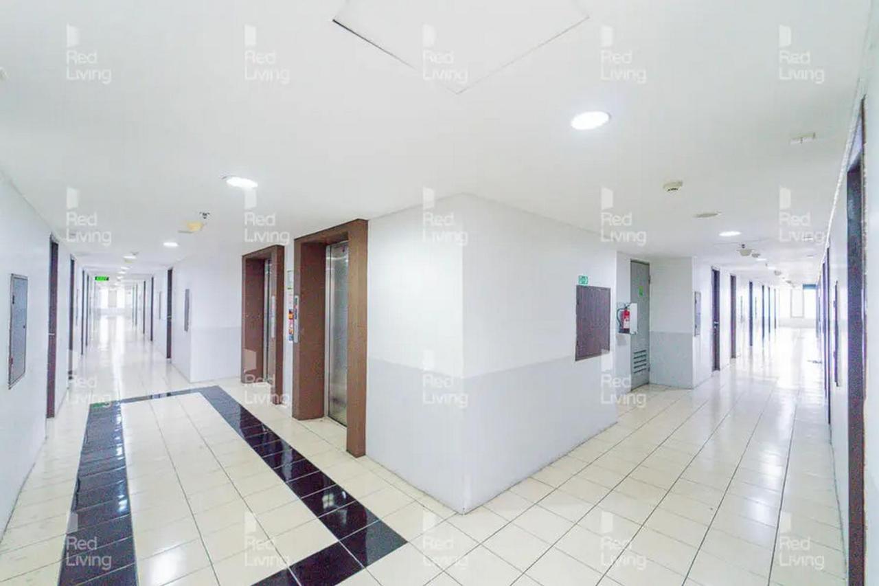 Redliving Apartemen Serpong Green View - Celebrity Room Tower B Tangerang Exterior foto